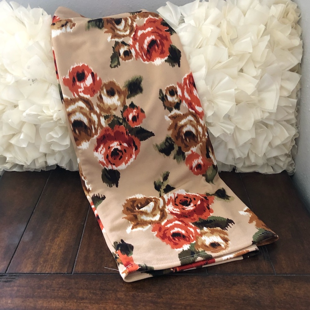 Lularoe “Cassie” Skirt
